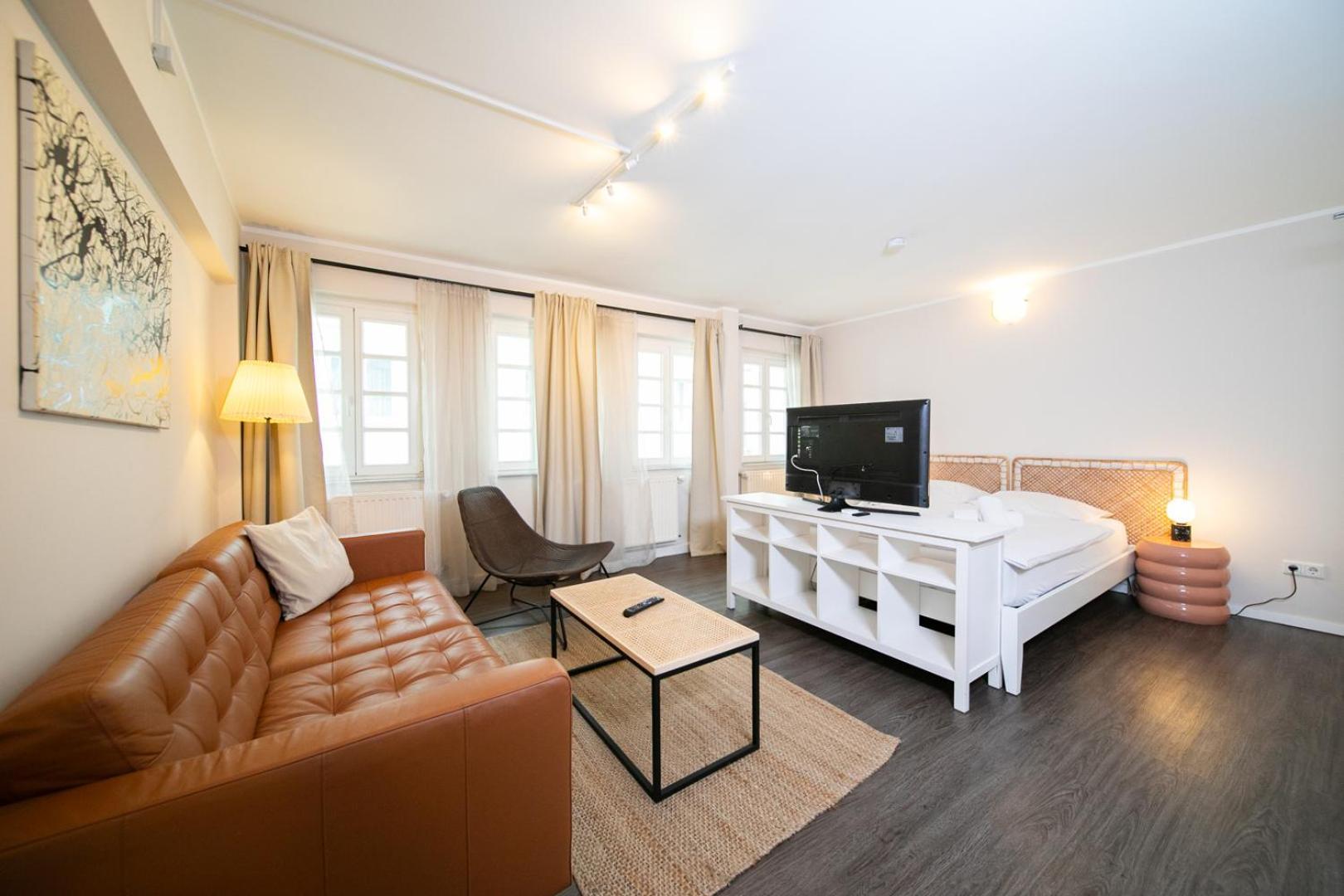 Favorite Stays -Suite And More - Altstadt Düsseldorf Buitenkant foto