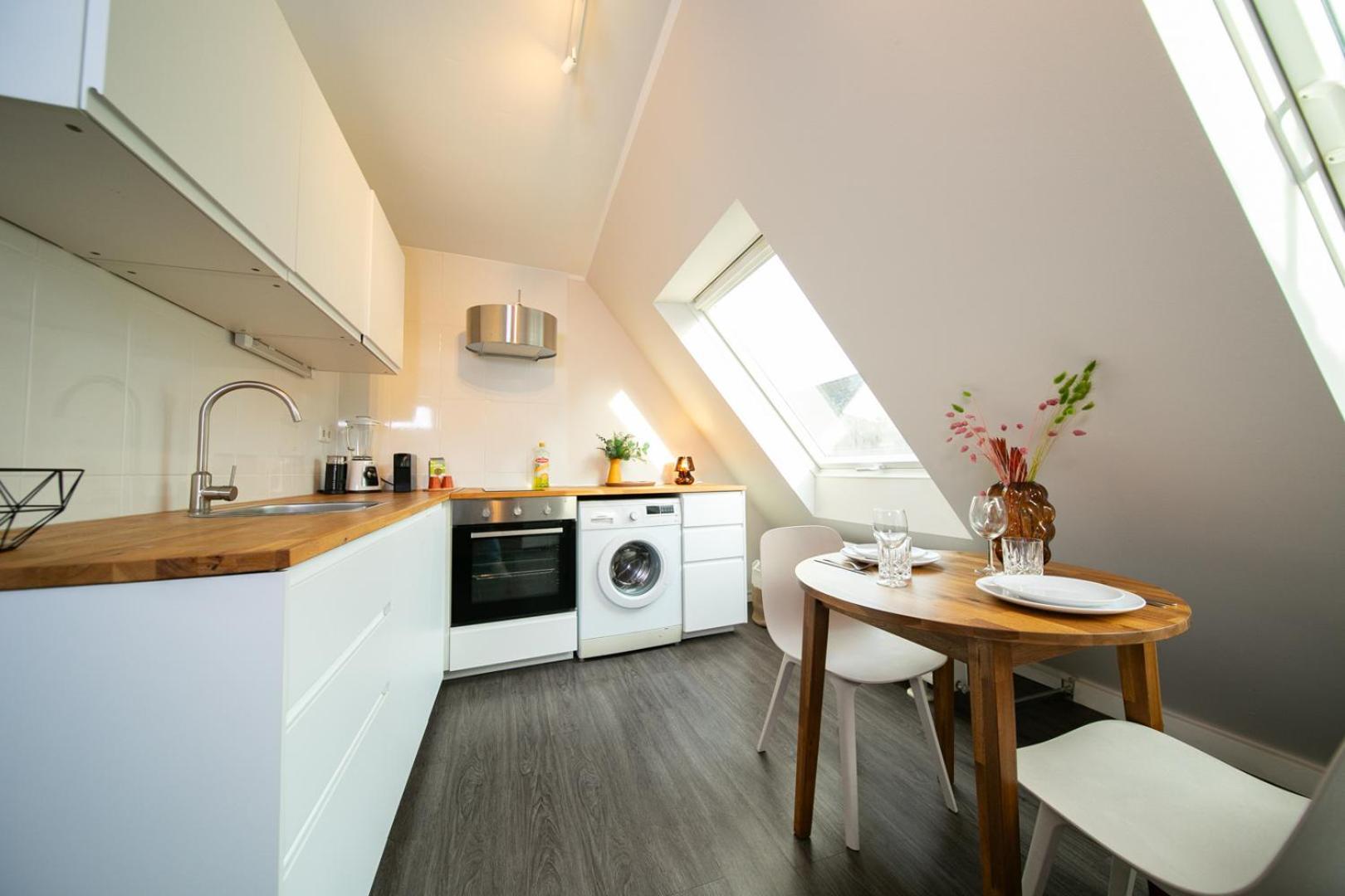 Favorite Stays -Suite And More - Altstadt Düsseldorf Buitenkant foto