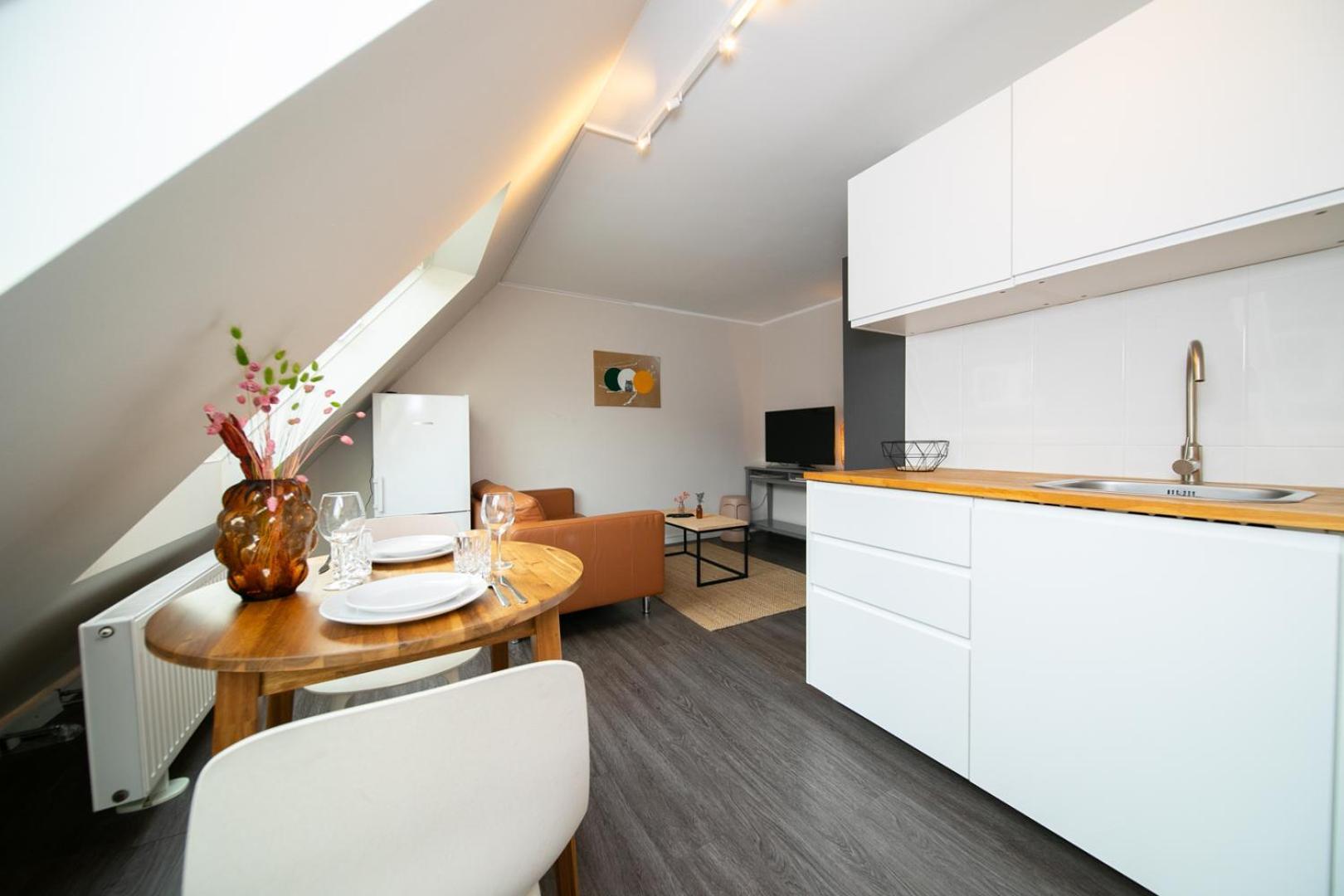 Favorite Stays -Suite And More - Altstadt Düsseldorf Buitenkant foto